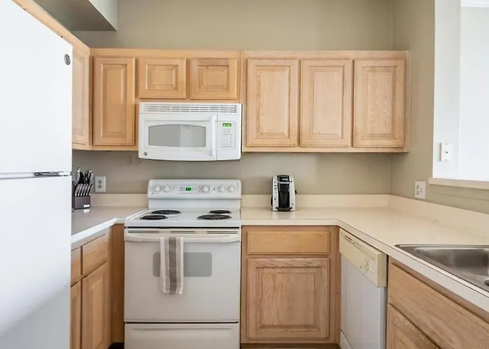 Landing Modern With Amazing Amenities Apartment Tulsa
